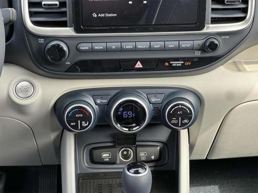 2025 Hyundai VENUE Limited