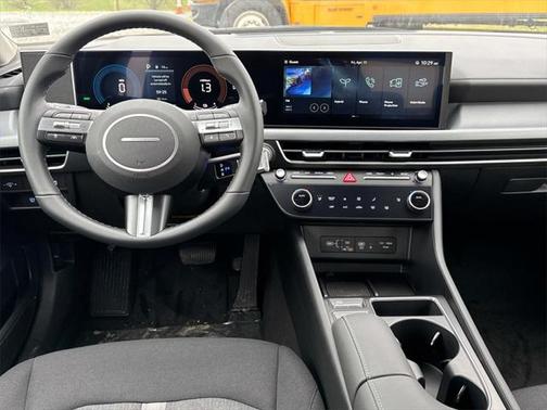 2025 Hyundai SONATA Hybrid SE