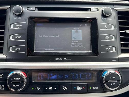 2014 Toyota Highlander LE Plus