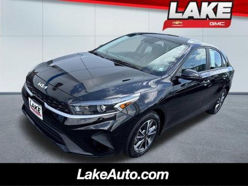 Aurora Black 2023 Kia Forte LXS