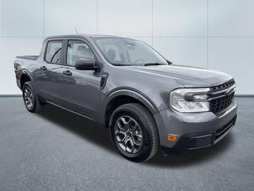 Carbonized Gray Metallic 2024 Ford Maverick XLT