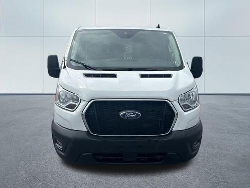 2022 Ford Transit-250 T-250