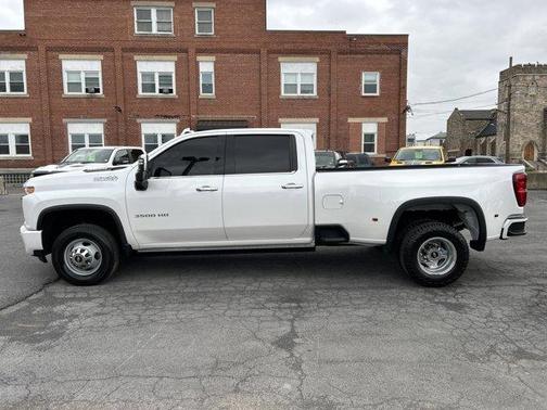 Pearl 2023 Chevrolet Silverado 3500 High Country