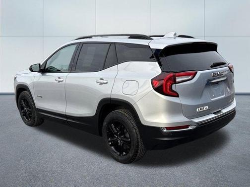 Quicksilver Metallic 2022 GMC Terrain AT4