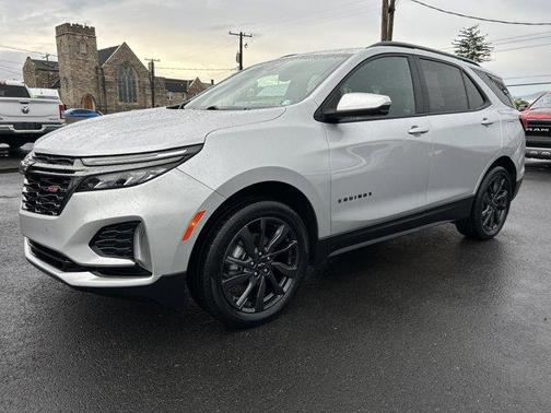 Silver Ice 2022 Chevrolet Equinox RS