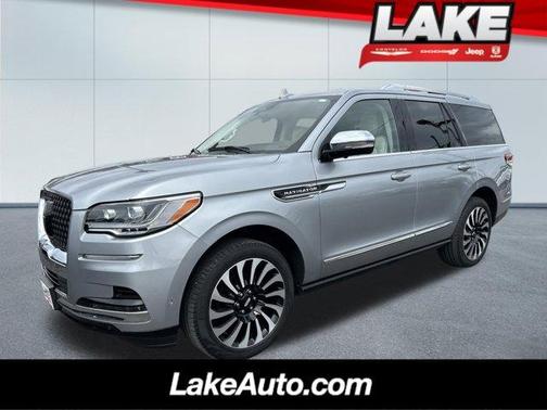 Silver Radiance 2023 Lincoln Navigator Black Label