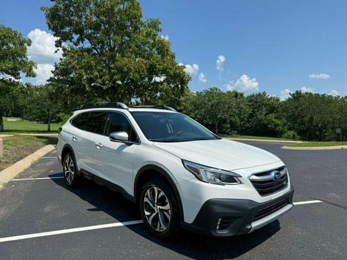 2022 Subaru Outback Touring XT