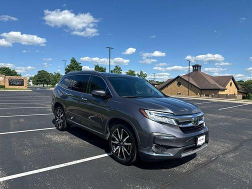 2022 Honda Pilot Touring 7-Passenger