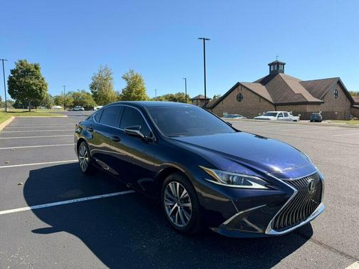 2021 Lexus ES 350 Base