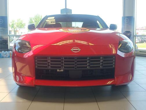 Solid Red/Super Black 2026 Nissan Z Performance