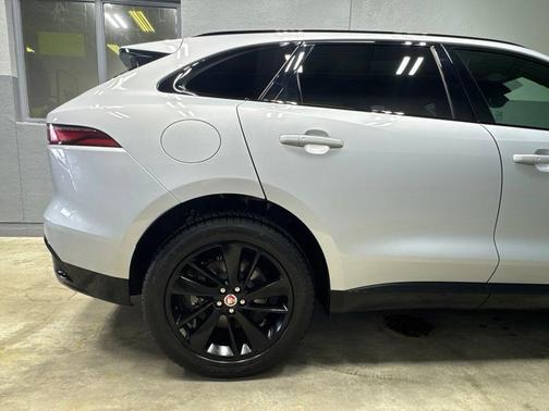 Hakuba Silver 2023 Jaguar F-PACE S P250 AWD Automatic