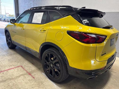 Nitro Yellow Metallic 2022 Chevrolet Blazer RS