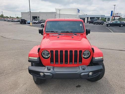 Firecracker Red Clearcoat 2022 Jeep Wrangler Unlimited Sahara