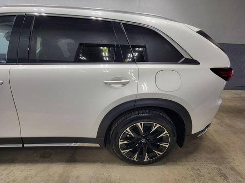 Rhodium White Premium 2024 Mazda CX-90 PHEV Premium