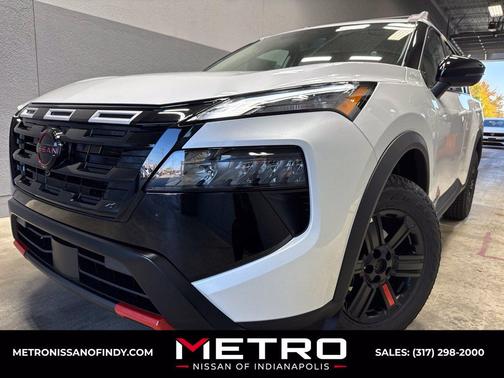 Everest White Pearl Tricoat 2027 Nissan Rogue Rock Creek