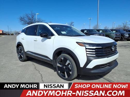 Aspen White Tricoat 2026 Nissan Kicks SR