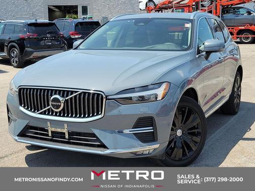 Thunder Grey Metallic 2023 Volvo XC60 B5 Plus Bright Theme