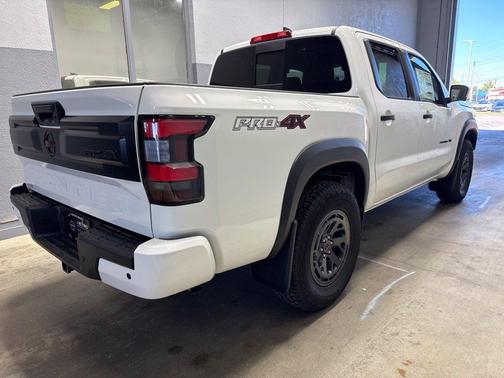 Glacier White 2027 Nissan Frontier PRO-4X