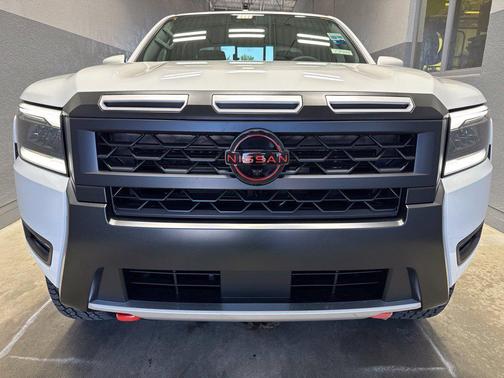 Glacier White 2027 Nissan Frontier PRO-4X
