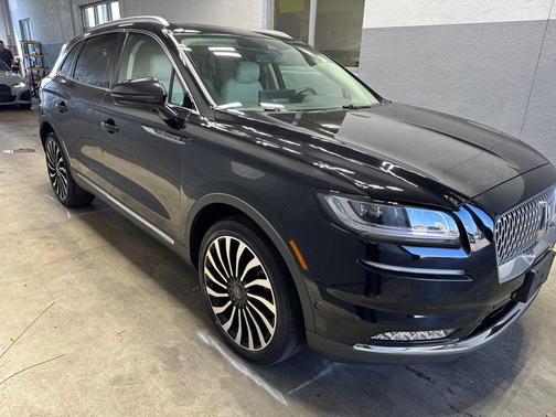 Infinite Black Metallic Clearcoat 2022 Lincoln Nautilus Black Label
