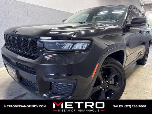 Diamond Black Crystal Pearlcoat 2021 Jeep Grand Cherokee L Altitude