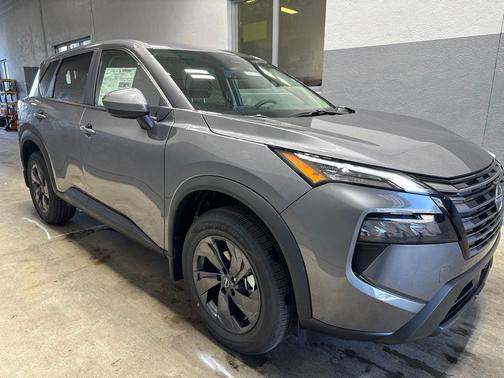 Gun Metallic 2026 Nissan Rogue SV