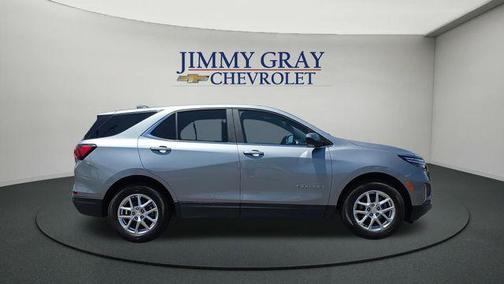 Sterling Gray Metallic 2023 Chevrolet Equinox 1LT