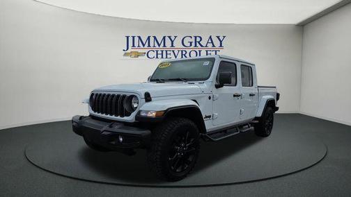 2025 Jeep Gladiator Sport
