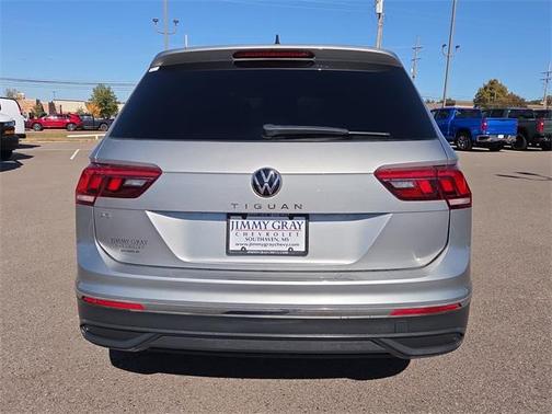 2022 Volkswagen Tiguan 2.0T SE