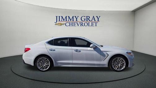 2021 Genesis G70 2.0T