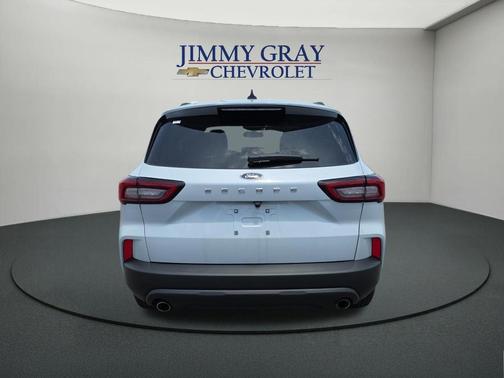 Silver Metallic 2025 Ford Escape ST-Line