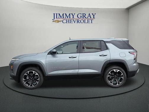 Sterling Gray Metallic 2026 Chevrolet Equinox LT