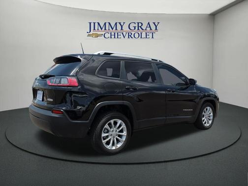 Diamond Black 2021 Jeep Cherokee Latitude