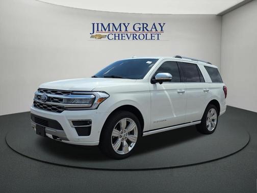 White Metallic 2024 Ford Expedition Platinum