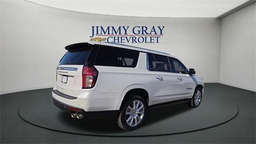 2021 Chevrolet Suburban High Country