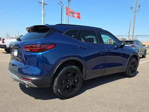 Blue Glow Metallic 2023 Chevrolet Blazer 3LT