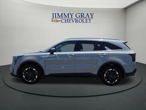 Wolf Gray 2025 Kia Sorento S