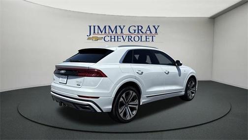 2021 Audi Q8 55 Premium Plus