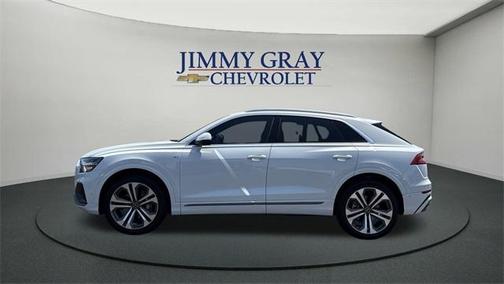2021 Audi Q8 55 Premium Plus