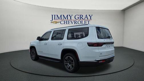 Bright White Clearcoat 2022 Jeep Wagoneer Series III