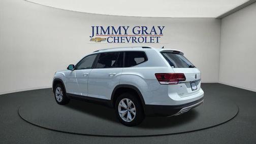 Pure White 2018 Volkswagen Atlas 3.6L SE