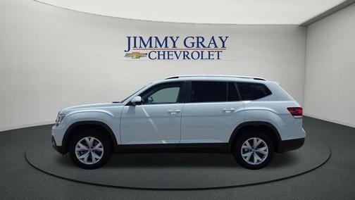Pure White 2018 Volkswagen Atlas 3.6L SE