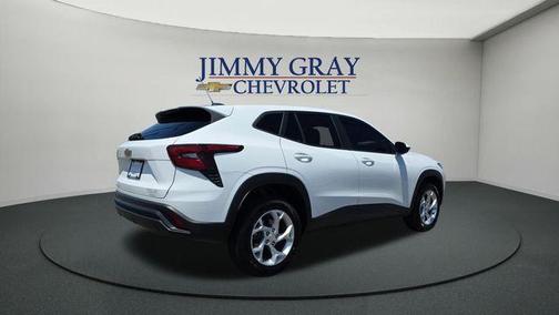 Summit White 2024 Chevrolet Trax LS
