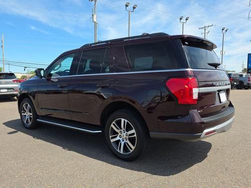 Jewel Red Metallic 2023 Ford Expedition XLT