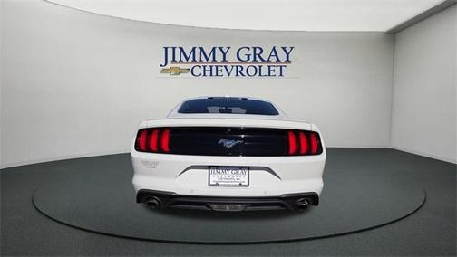 2020 Ford Mustang EcoBoost