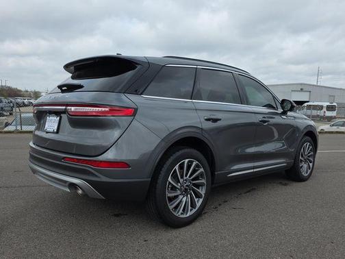 2025 Lincoln Corsair Reserve