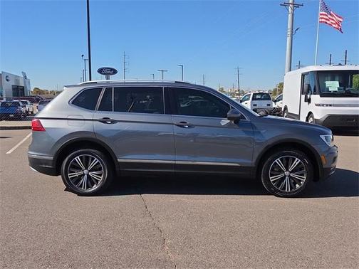 2019 Volkswagen Tiguan 2.0T SEL
