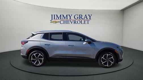 2026 Chevrolet Equinox EV LT 2