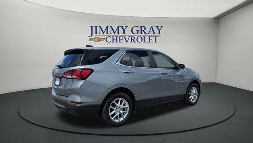 Sterling Gray Metallic 2024 Chevrolet Equinox LT