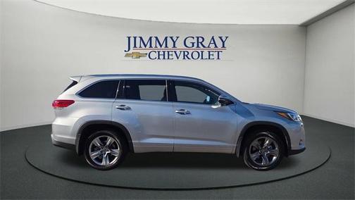 2019 Toyota Highlander Limited Platinum